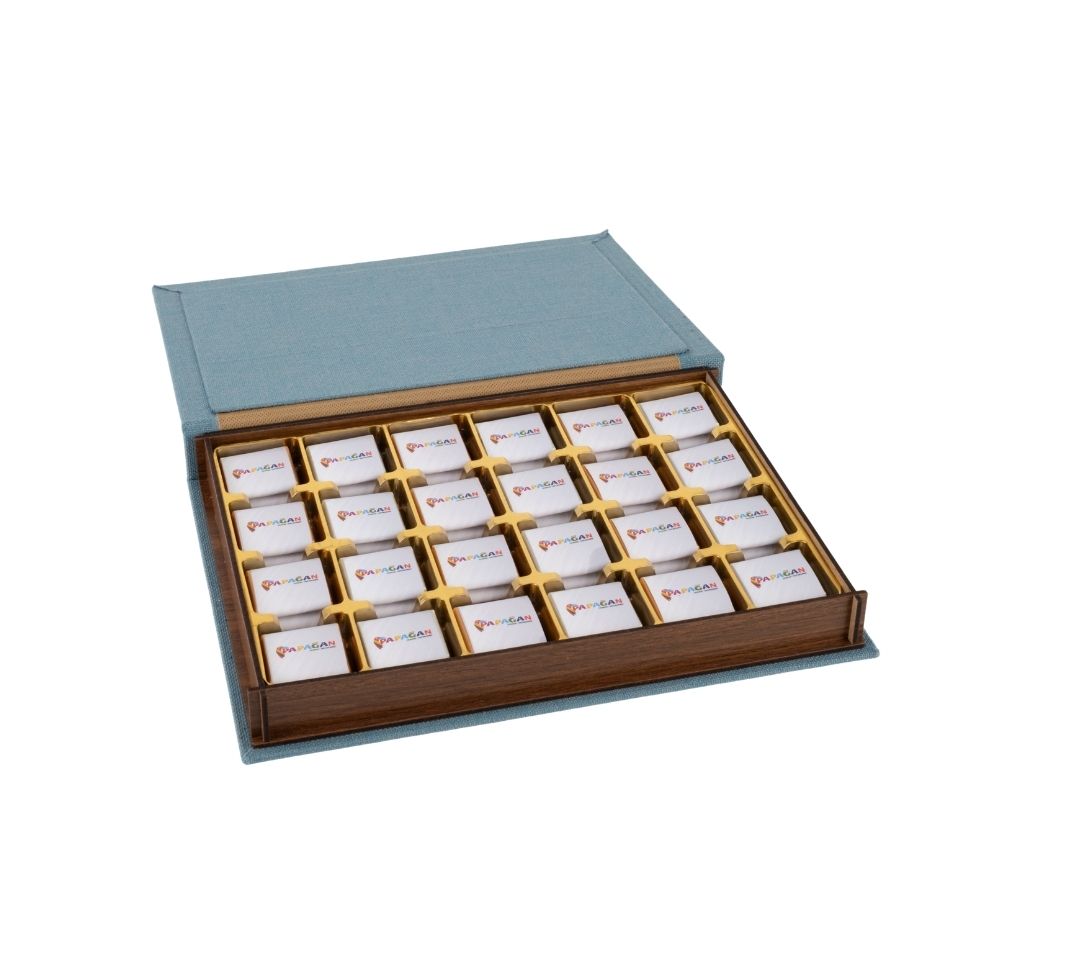 Karton Kutulu Çikolata - Papağan