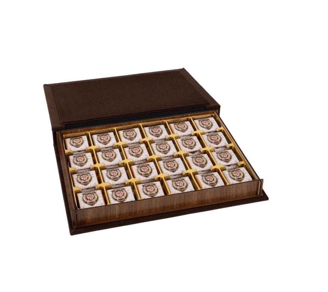 Ahşap Kutulu Çikolata - PÖH